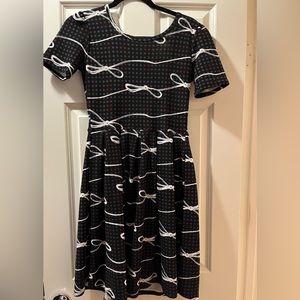 size XS lularoe Amelia dress